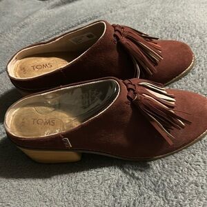 NWOT Tom’s Women’s Shoes